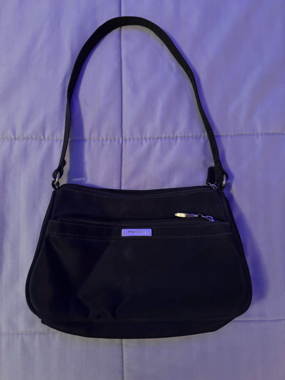 Black Women's Shoulder Bag - Classic Everyday Style